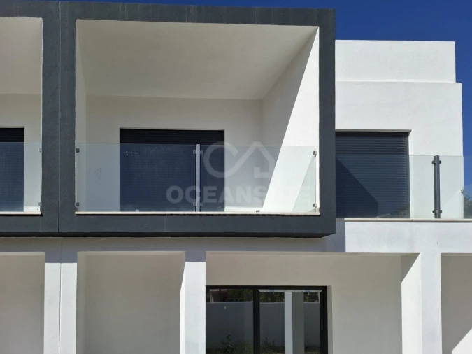 Moradia T3 para Venda em São Domingos de Rana Foto 22