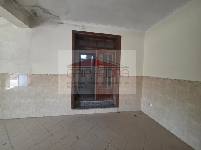 Armazém para Venda em Barrô e Aguada de Baixo Foto 12
