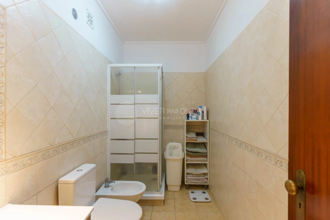Apartamento T2 para Venda em Almada, Cova da Piedade, Pragal e Cacilhas Foto 16
