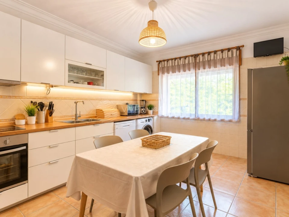 Apartamento T2 para Venda em Almada, Cova da Piedade, Pragal e Cacilhas Foto 1