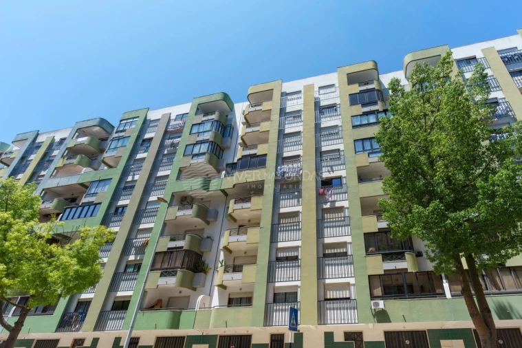 Apartamento T2 para Venda em Almada, Cova da Piedade, Pragal e Cacilhas Foto 31