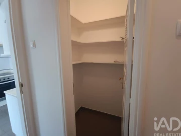 Apartamento T3 para Arrendamento em Campo de Ourique