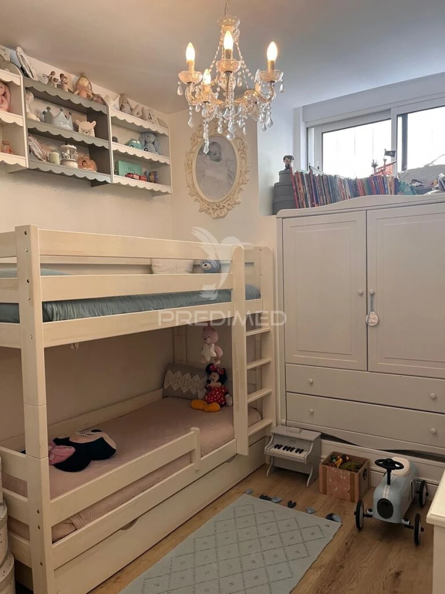 Apartamento T2 para Venda em Campolide Foto 13