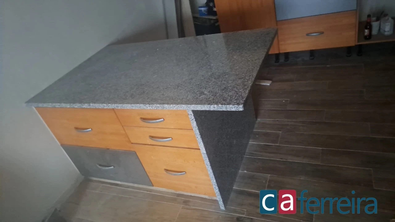 Moradia T3 para Venda em Alcanhões Foto 5