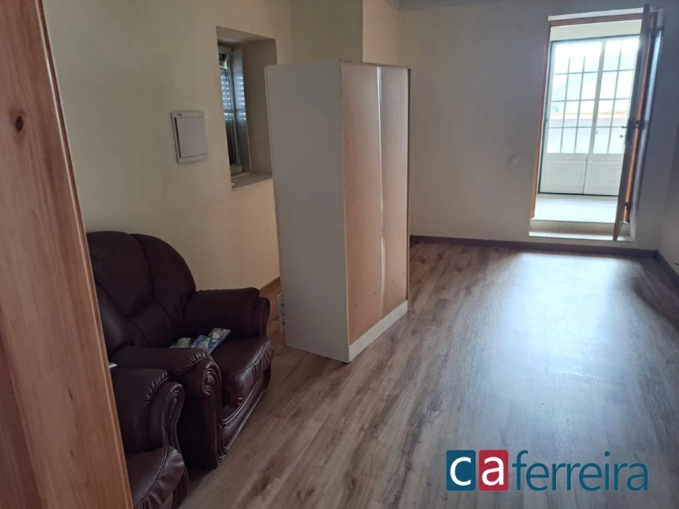 Moradia T3 para Venda em Alcanhões Foto 10