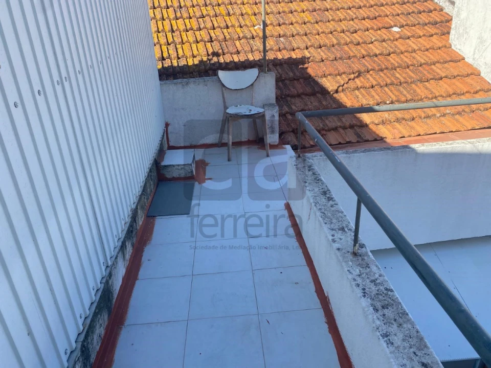 Moradia T3 para Venda em Alcanhões Foto 33