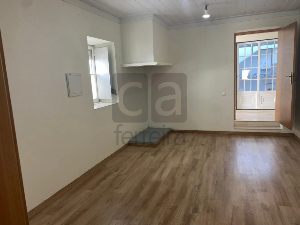 Moradia T3 para Venda em Alcanhões Foto 39