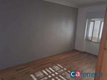 Moradia T3 para Venda em Alcanhões