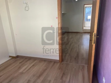Moradia T3 para Venda em Alcanhões