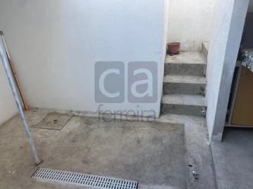 Moradia T3 para Venda em Alcanhões