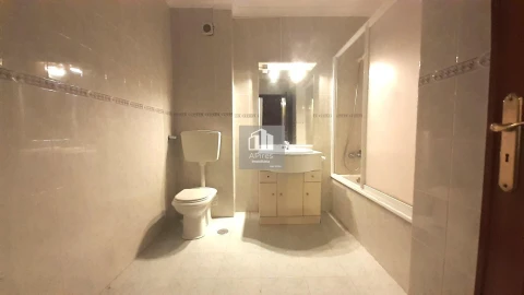 Apartamento T2 para Venda em Algueirão-Mem Martins