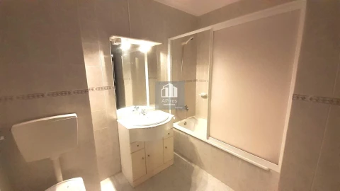 Apartamento T2 para Venda em Algueirão-Mem Martins