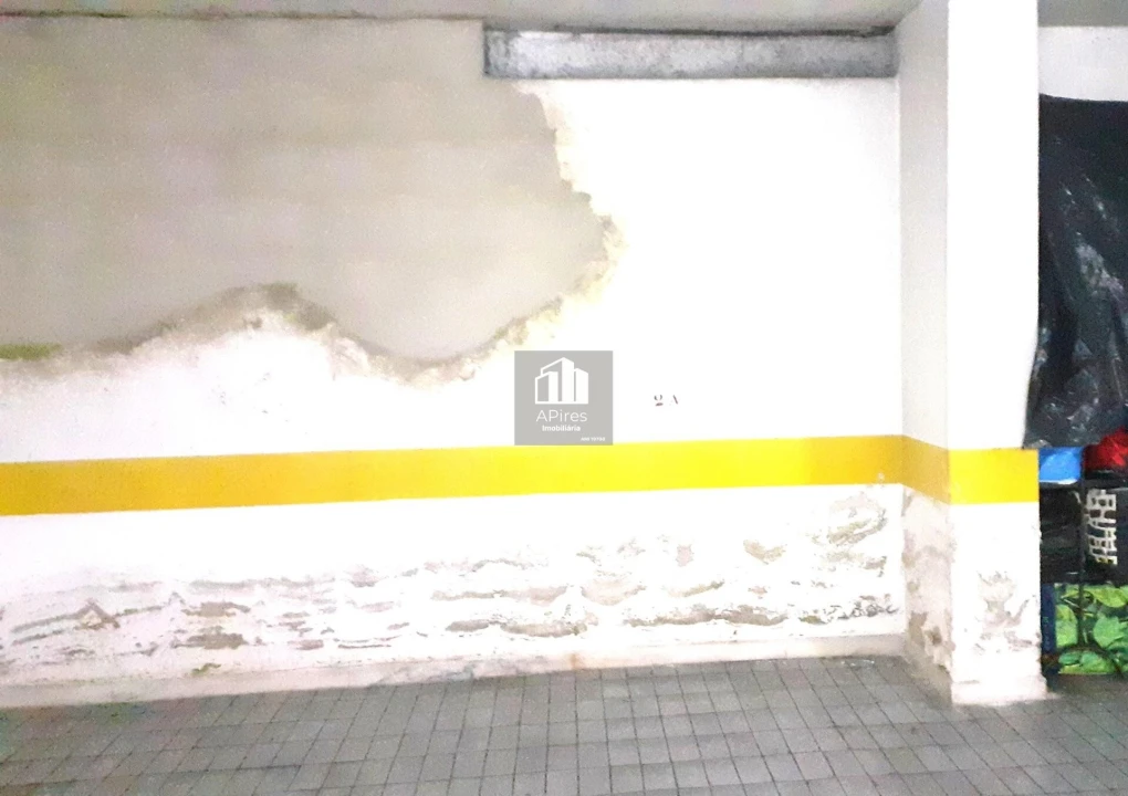Apartamento T2 para Venda em Algueirão-Mem Martins Foto 21