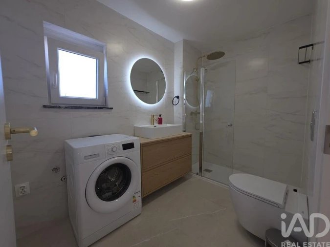 Apartamento T2 para Venda em Olhão Foto 8