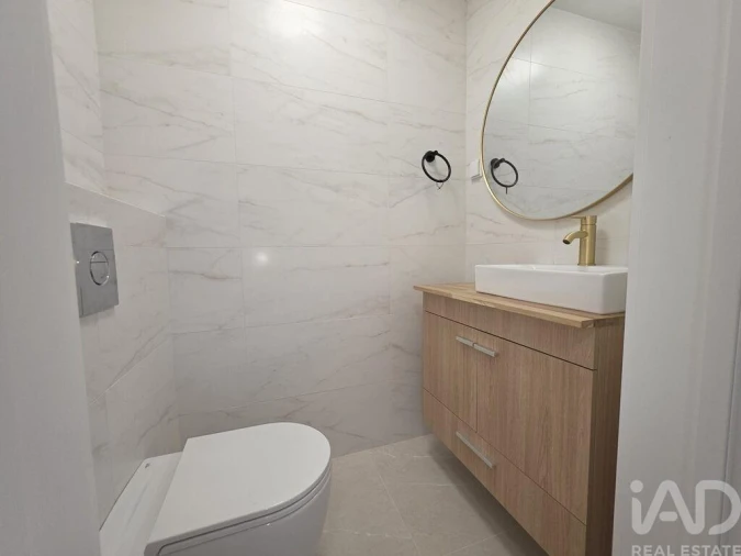 Apartamento T2 para Venda em Olhão Foto 7