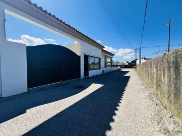 Moradia para Venda em Pataias e Martingança