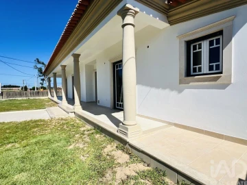Moradia para Venda em Pataias e Martingança