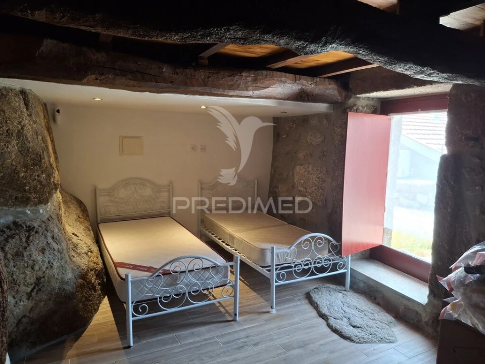 Moradia T2 para Venda em Aboim da Nóbrega e Gondomar Foto 5