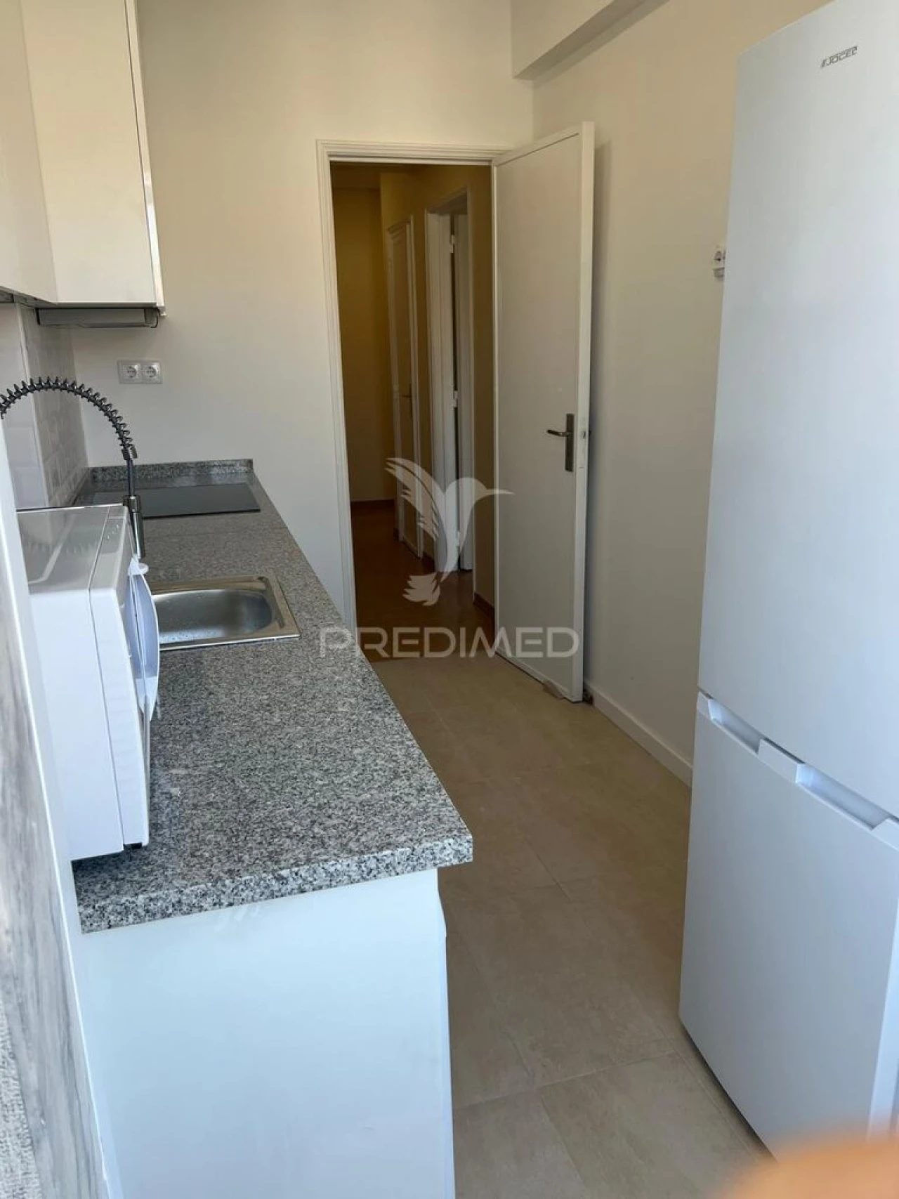 Apartamento T2 para Venda em Benfica Foto 9