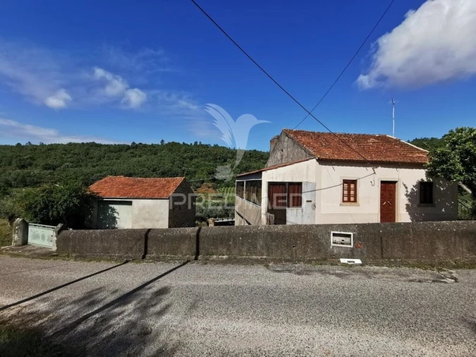 Moradia T3 para Venda em Chãos Foto 10