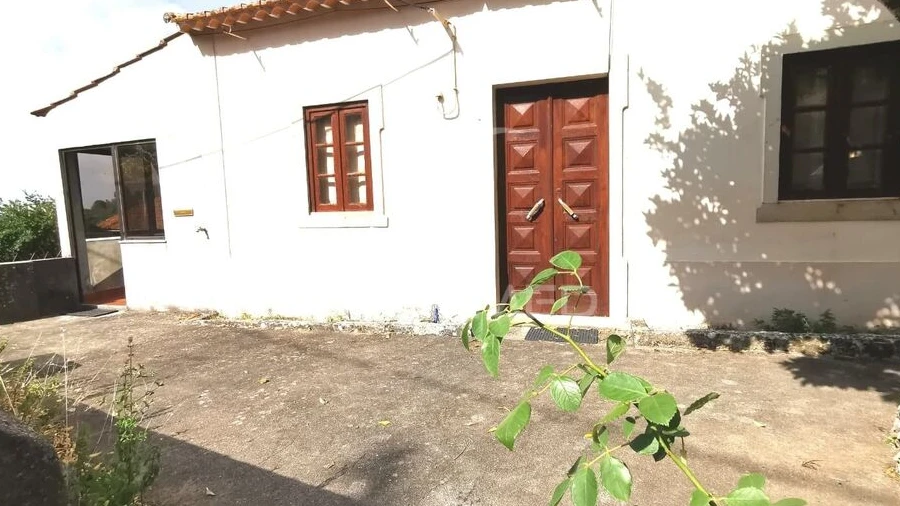 Moradia T3 para Venda em Chãos