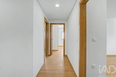 Prédio para Arrendamento em Cinfães