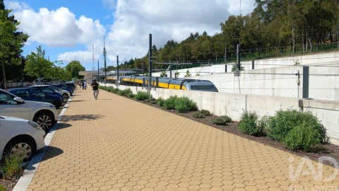 Terreno para Venda em Mafamude e Vilar do Paraíso