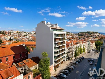Apartamento T3 para Arrendamento em Arroios