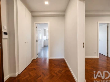 Apartamento T3 para Arrendamento em Arroios