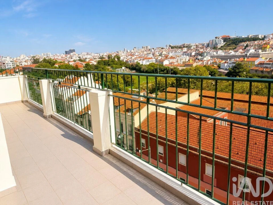 Apartamento T3 para Arrendamento em Arroios Foto 5