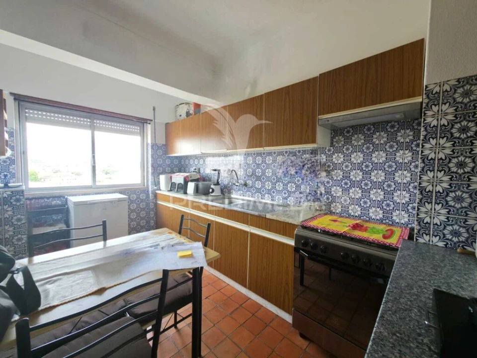 Apartamento T3 para Venda em Rio Maior Foto 2