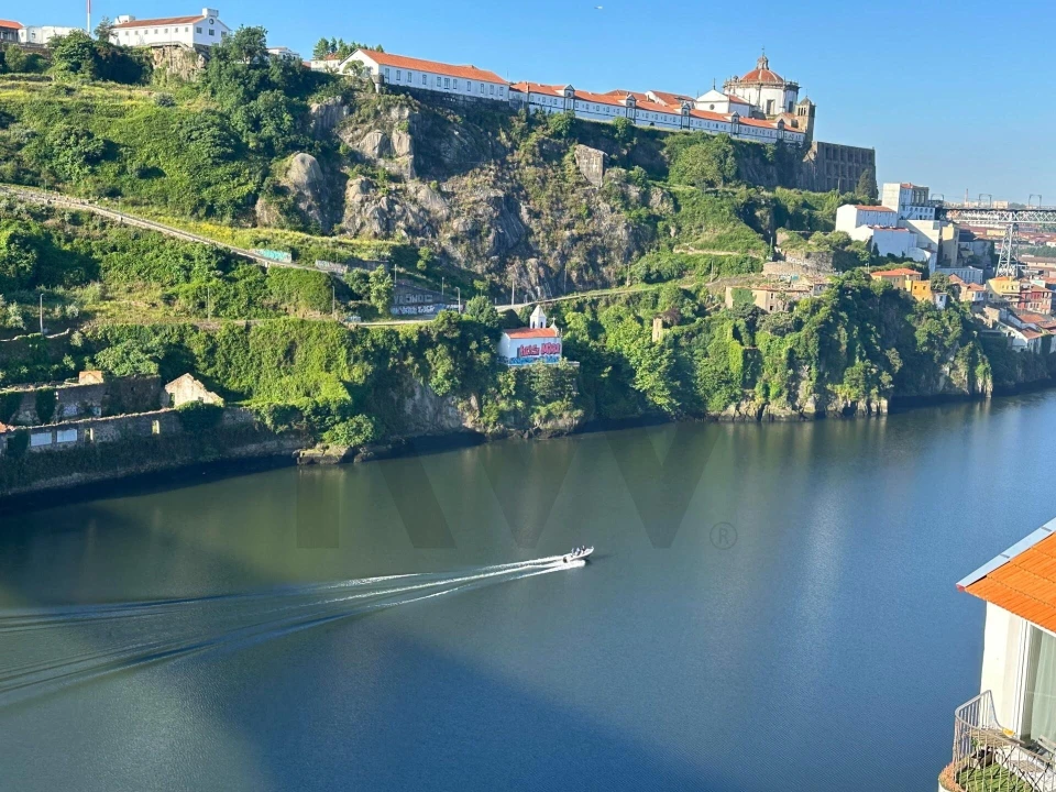 Apartamento T1 para Venda em Cedofeita, Santo Ildefonso, Sé, Miragaia, São Nicolau e Vitória Foto 32