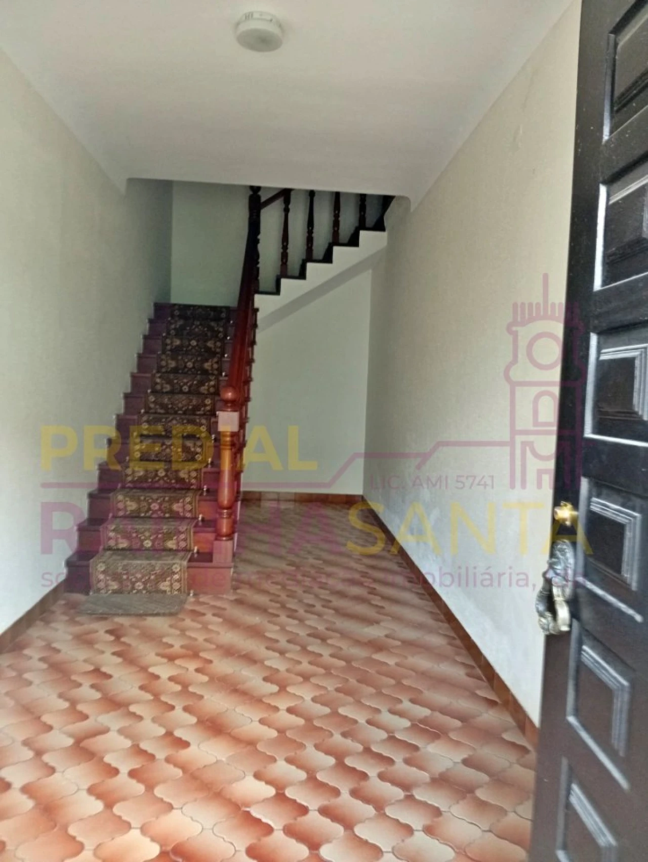 Moradia T5 para Venda em Alpiarça Foto 4