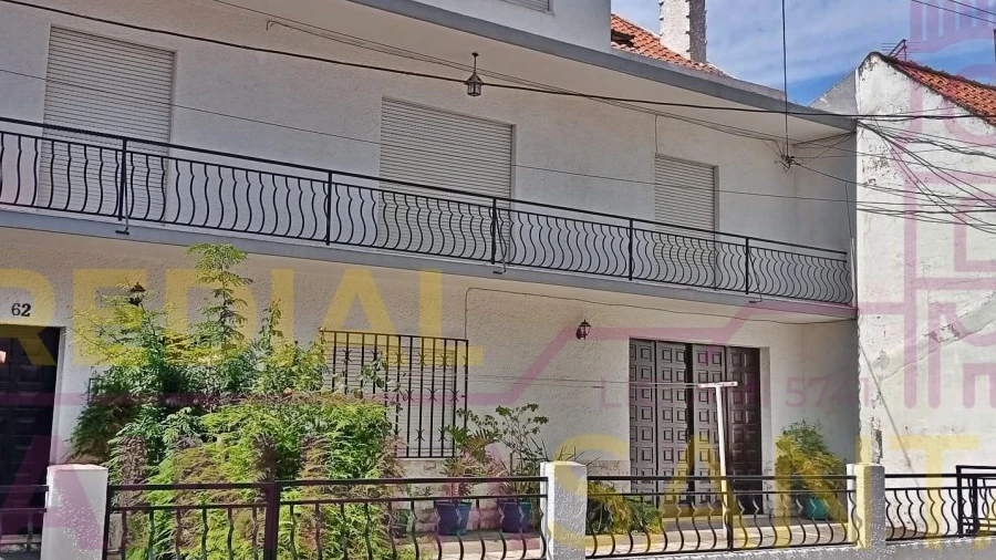 Moradia T5 para Venda em Alpiarça