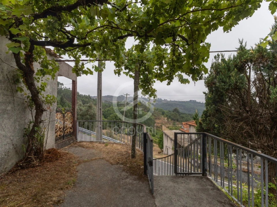 Moradia T3 para Venda em Banho e Carvalhosa Foto 24