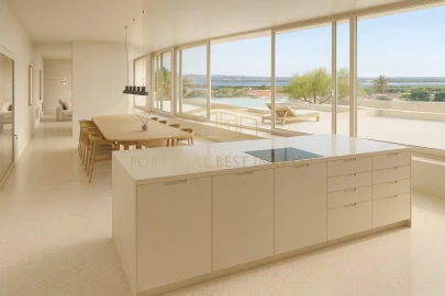 Moradia T4 para Venda em Odiaxere