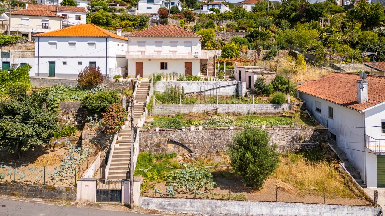Moradia T3 para Venda em Vila Nova de Cerveira e Lovelhe Foto 2
