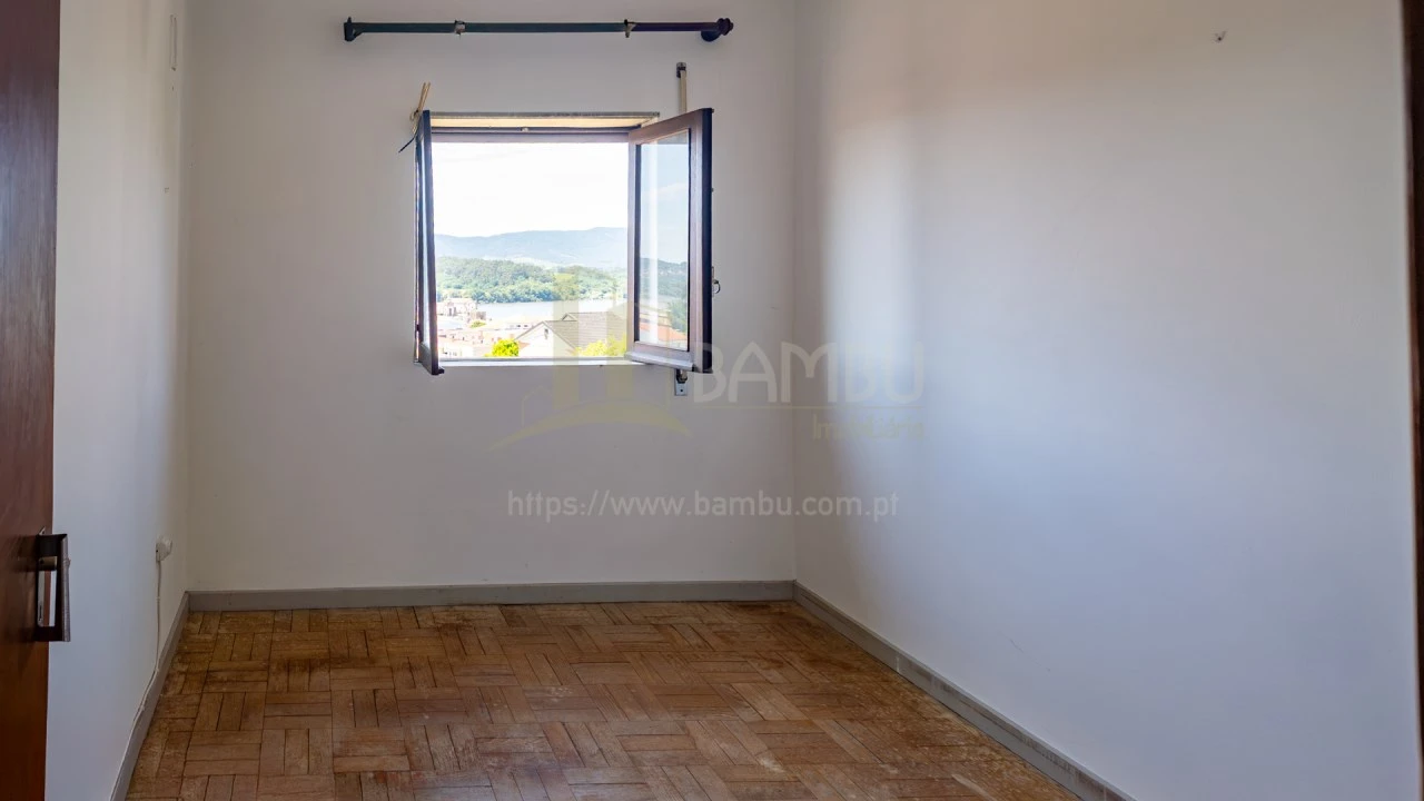 Moradia T3 para Venda em Vila Nova de Cerveira e Lovelhe Foto 19