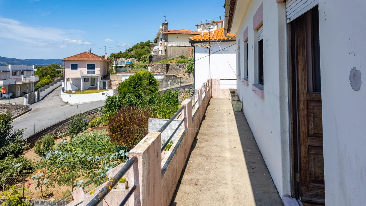 Moradia T3 para Venda em Vila Nova de Cerveira e Lovelhe Foto 14