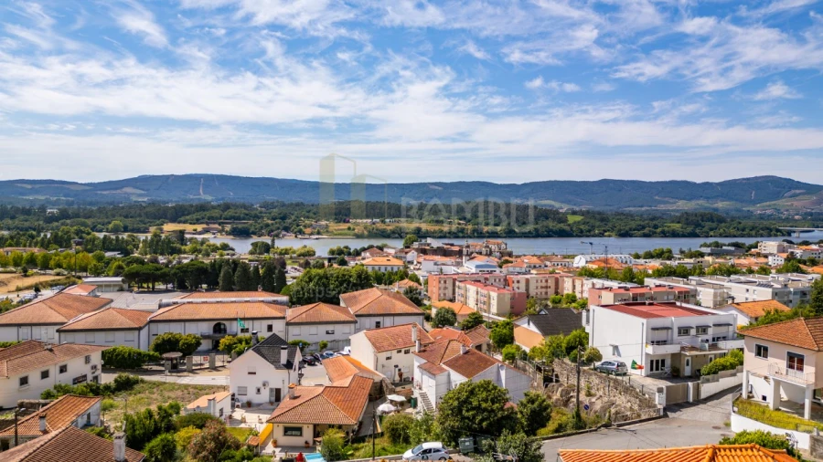 Moradia T3 para Venda em Vila Nova de Cerveira e Lovelhe Foto 4