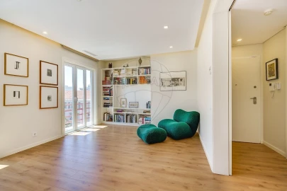 Apartamento T2 para Venda em Avenidas Novas