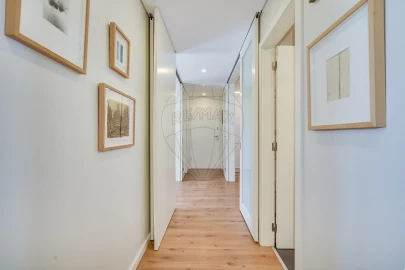 Apartamento T2 para Venda em Avenidas Novas