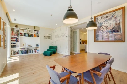 Apartamento T2 para Venda em Avenidas Novas