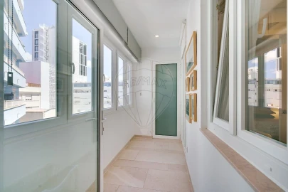 Apartamento T2 para Venda em Avenidas Novas