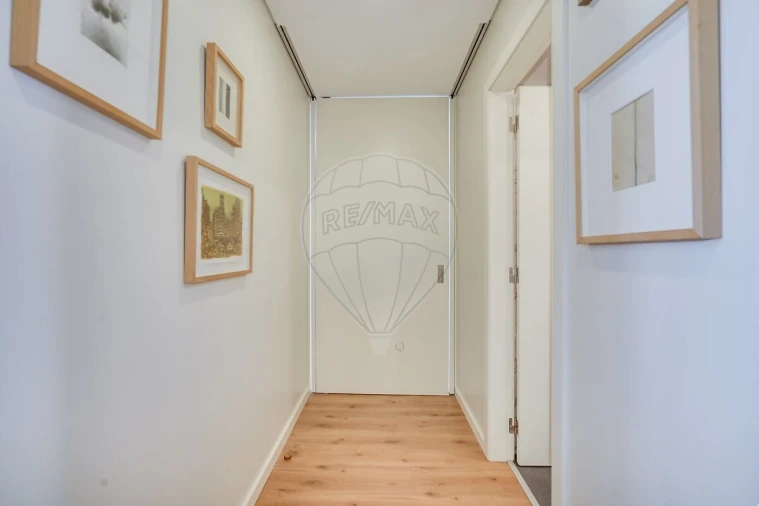 Apartamento T2 para Venda em Avenidas Novas Foto 26