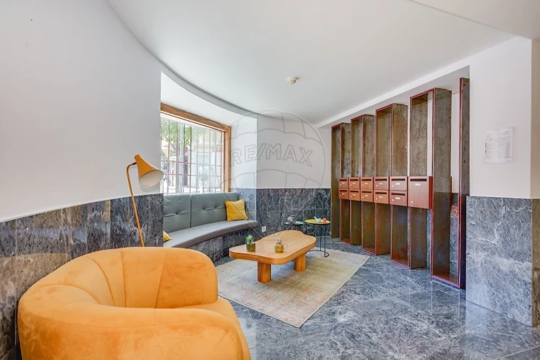Apartamento T2 para Venda em Avenidas Novas Foto 31