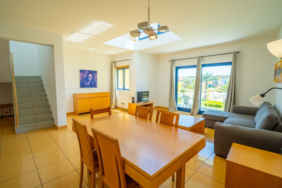 Apartamento T2 para Venda em Albufeira e Olhos de Água Foto 4