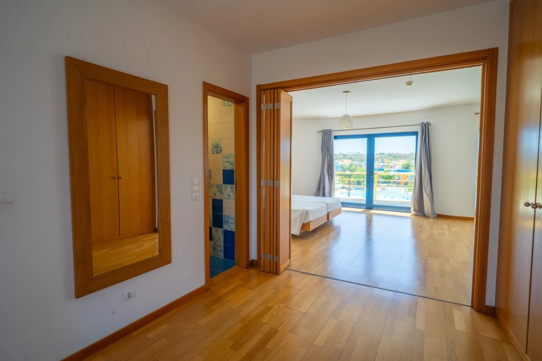 Apartamento T2 para Venda em Albufeira e Olhos de Água Foto 13