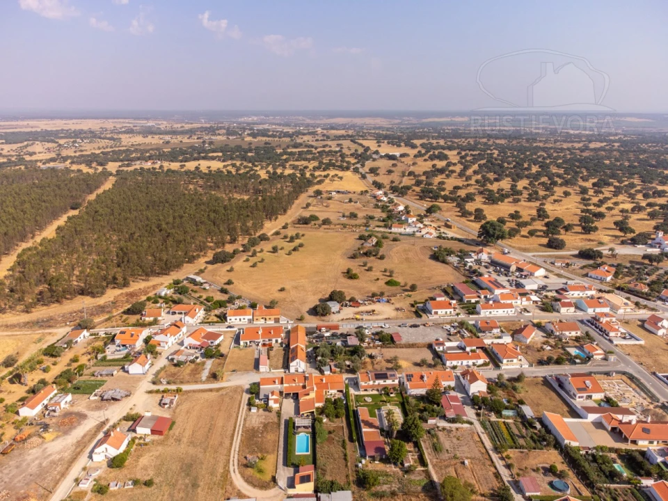 Terreno para Venda em Foros de Vale de Figueira Foto 8