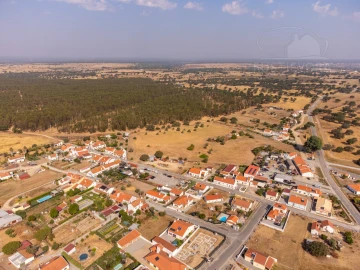 Terreno para Venda em Foros de Vale de Figueira